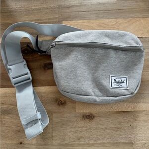 Herschel Supply Co. Light Gray Fanny Pack / Waist Bag – Adjustable Strap